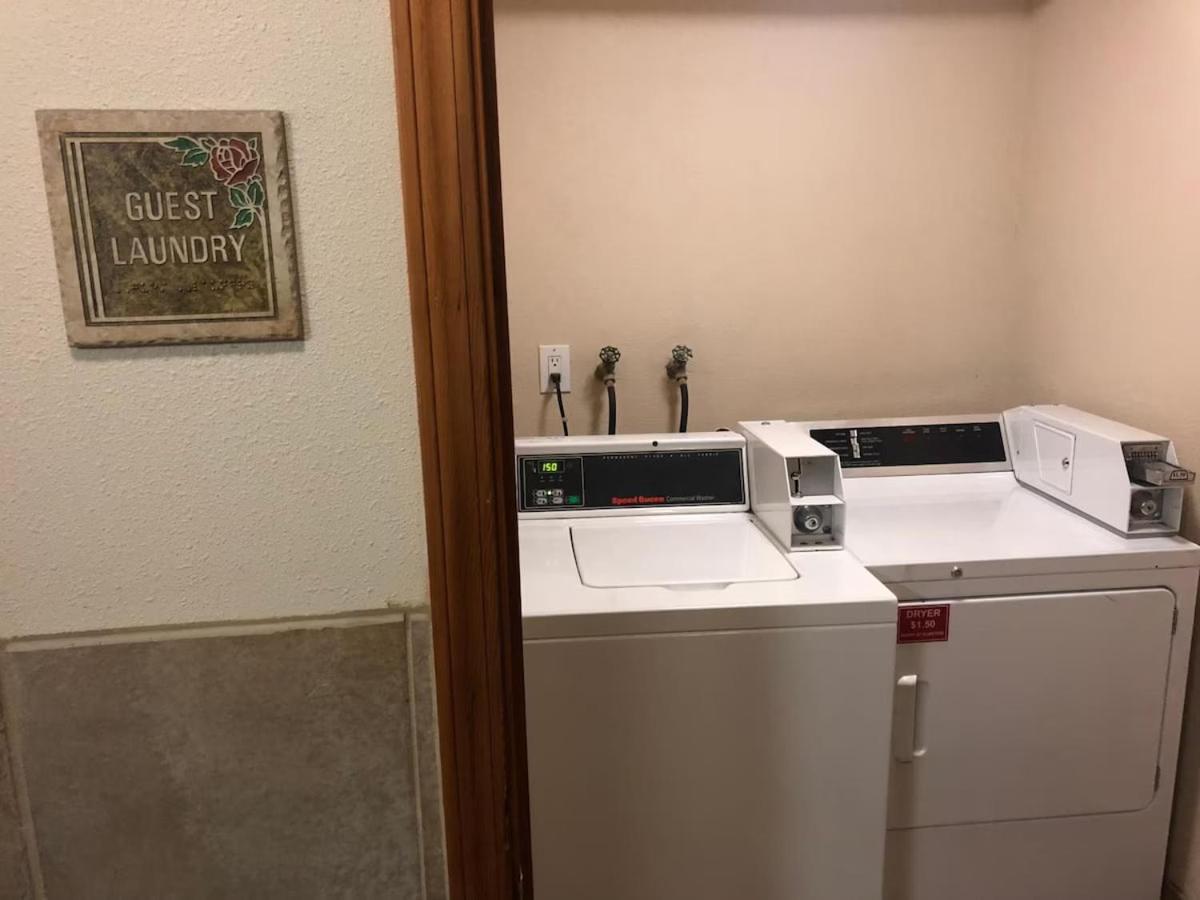 シャイロ イン ポートランド ローズ ガーデン コンベンション センター エクステリア 写真